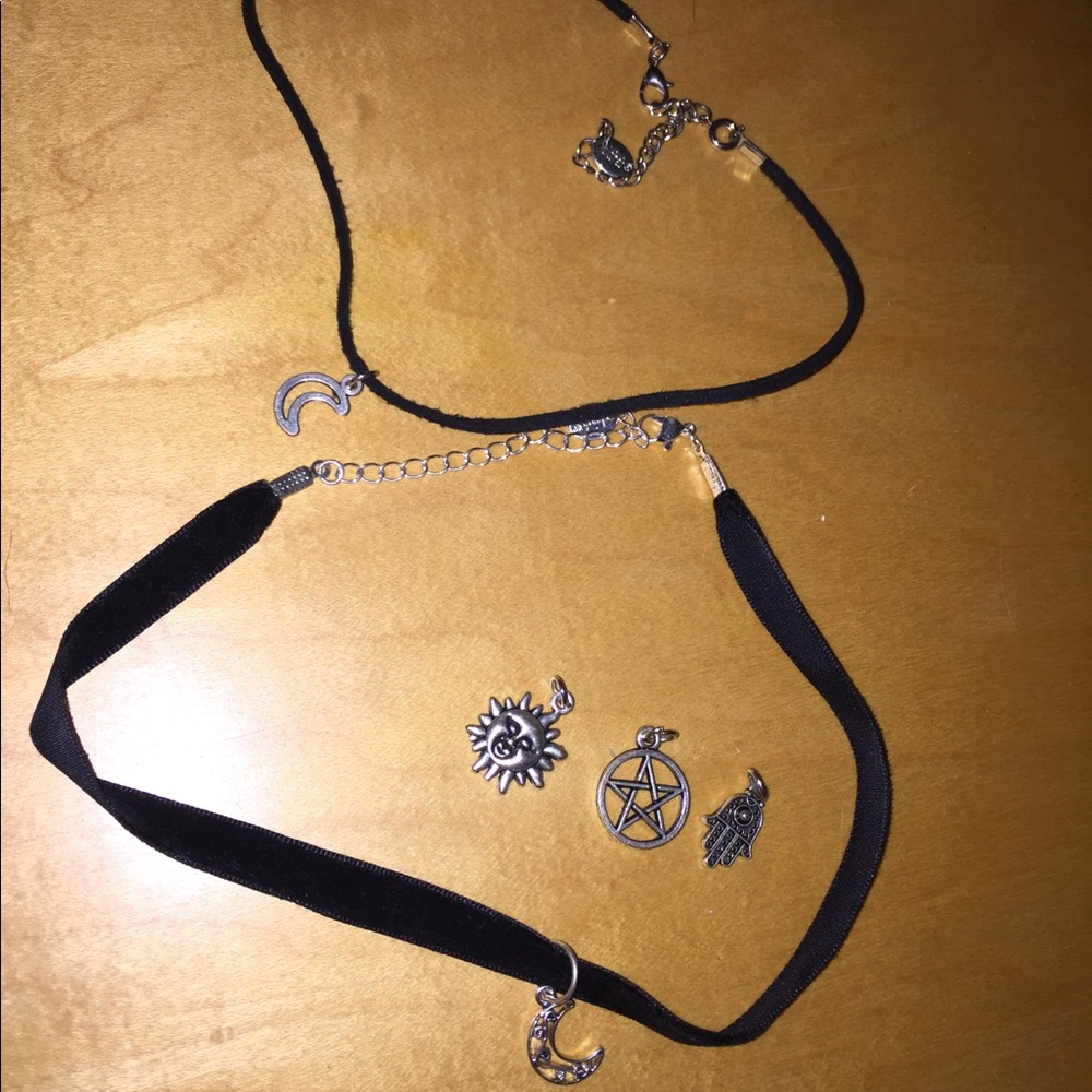 Two chokers!